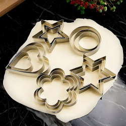 Cookie Cutter - 12 Pieces